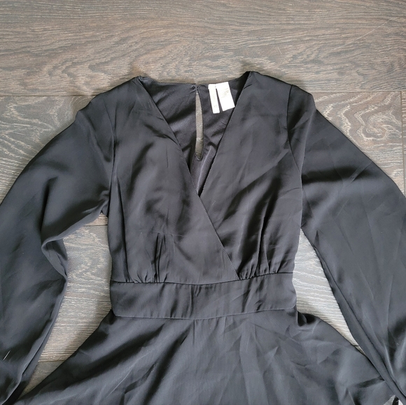 NWOT Flowy Black Dress - Picture 2 of 9